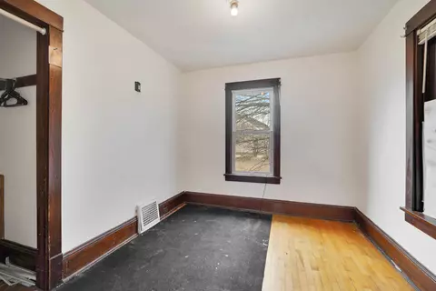 321 E Fremont St, Appleton, WI 54915 photo 4