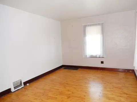 1408 W Spencer St, Appleton, WI 54914 photo 5