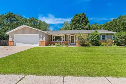 1206 Outward Ave, De Pere, WI 54115