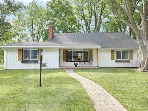246 Twilight Dr, De Pere, WI 54115