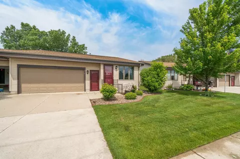 2418 Paul Rd #2, Manitowoc, WI 54220