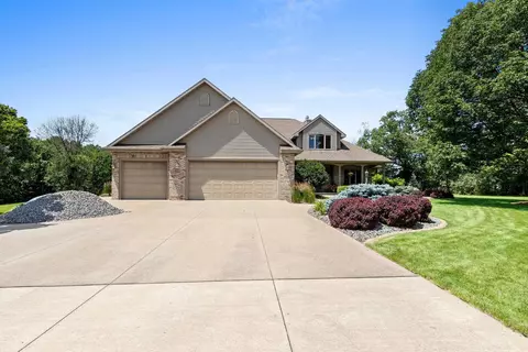 w1440 Maes Court, Kaukauna, WI 54130