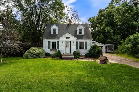 1270 Sheboygan St, Oshkosh, WI 54904