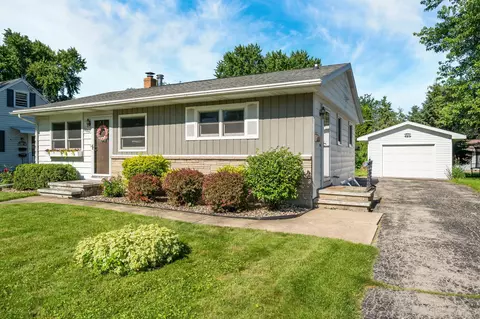 1007 S Christine St, Appleton, WI 54915 photo 2