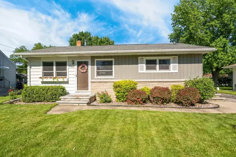 1007 S Christine St, Appleton, WI 54915 photo 1