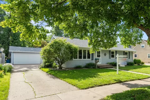 2631 N Ullman St, Appleton, WI 54911 photo 3
