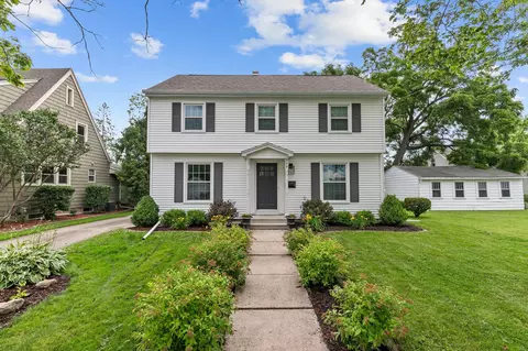 578 Grove St, Neenah, WI 54956