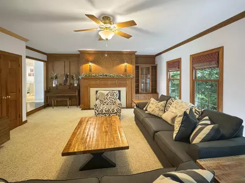 Living - 1820 S Lee St, Appleton, WI 54915 photo 3 of 5