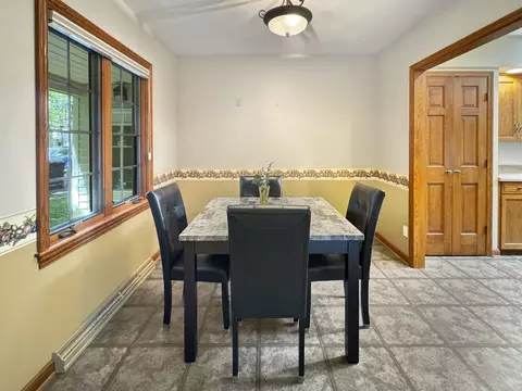 Dining - 1820 S Lee St, Appleton, WI 54915 photo 3 of 4