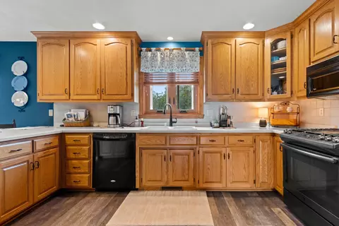 w2402 Greenspire Way, Appleton, WI 54915 photo 7