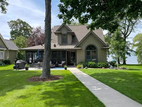 n9416 Winnebago Park Road, Fond Du Lac, WI 54937