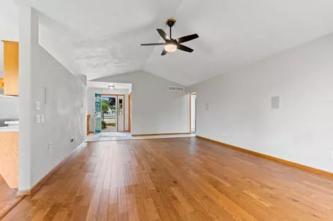 n9553 Garnet Court, Appleton, WI 54915 photo 11