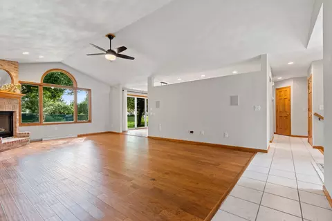 n9553 Garnet Court, Appleton, WI 54915 photo 9