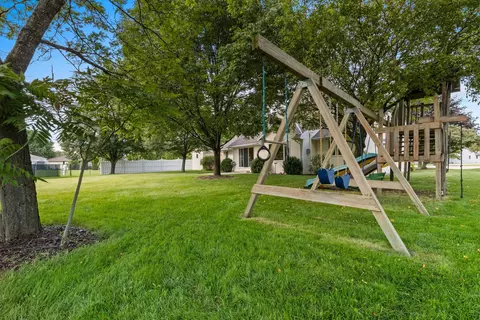 n9553 Garnet Court, Appleton, WI 54915 photo 56