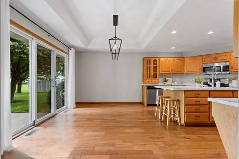 n9553 Garnet Court, Appleton, WI 54915 photo 12