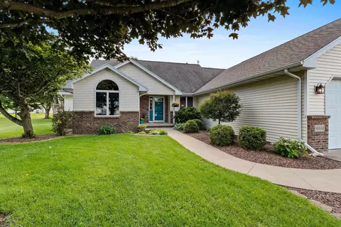 n9553 Garnet Court, Appleton, WI 54915 photo 3