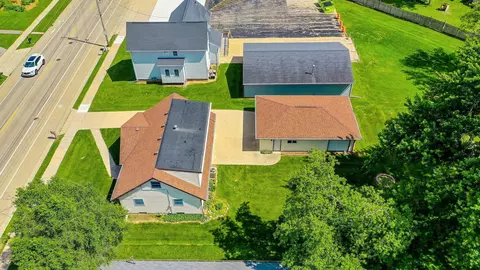 1927 E John St, Appleton, WI 54915 photo 8