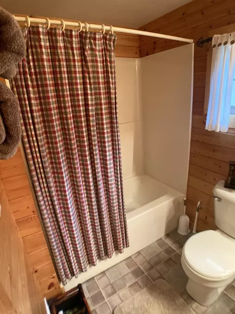 209 W Freeborn St, Cecil, WI 54111 photo 13