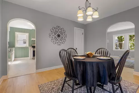 Dining - 1008 W Winnebago St, Appleton, WI 54914 photo 3 of 3