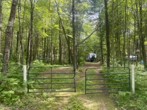 n1810 Hawks Nest Road #46, Keshena, WI 54135