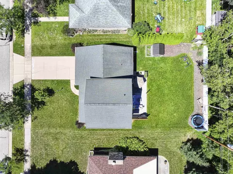 View/Area - 300 E Lindbergh St, Appleton, WI 54911 photo 4 of 11