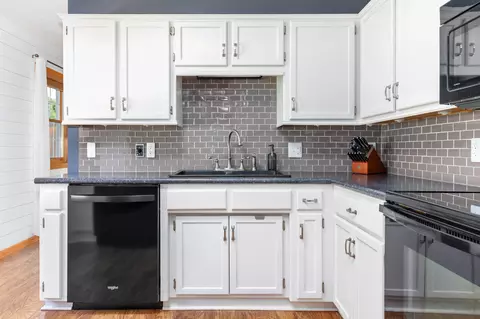 Kitchen - 300 E Lindbergh St, Appleton, WI 54911 photo 2 of 3