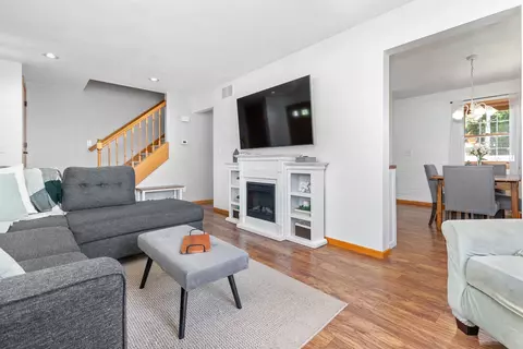 Living - 300 E Lindbergh St, Appleton, WI 54911 photo 1 of 2