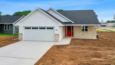 1602 Vernon Ct, Green Bay, WI 54304