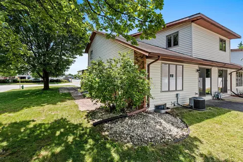 430 E 1st Ave #D, Appleton, WI 54911 photo 28