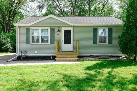 521 Cottage Grove Ave, Green Bay, WI 54304