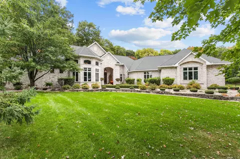 n3076 Manorwood Lane, Hortonville, WI 54944