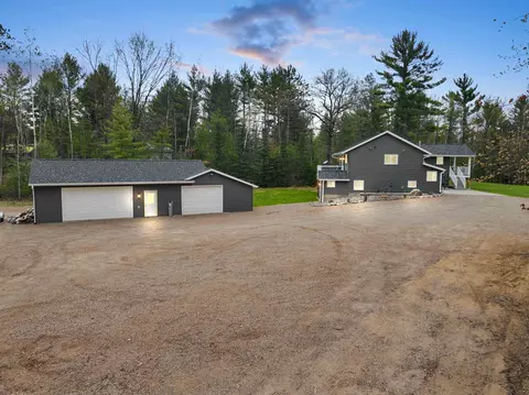 12605 Missall Ln, Suring, WI 54174