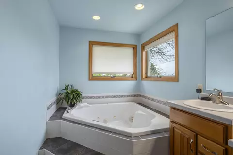 1501 E Wyndmere Dr, Appleton, WI 54913 photo 26