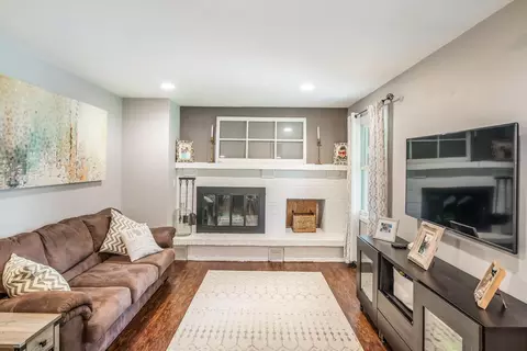 20 W Shoshone Dr, Appleton, WI 54911 photo 8