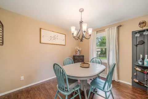 20 W Shoshone Dr, Appleton, WI 54911 photo 6