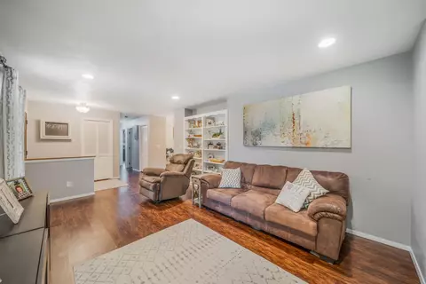 20 W Shoshone Dr, Appleton, WI 54911 photo 9