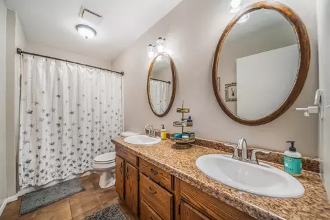20 W Shoshone Dr, Appleton, WI 54911 photo 12