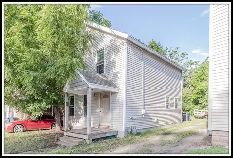 821 Cherry St, Oshkosh, WI 54901