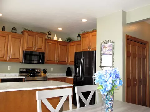 176 Golf Course Dr #12, Wrightstown, WI 54180 photo 17