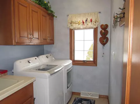 176 Golf Course Dr #12, Wrightstown, WI 54180 photo 11