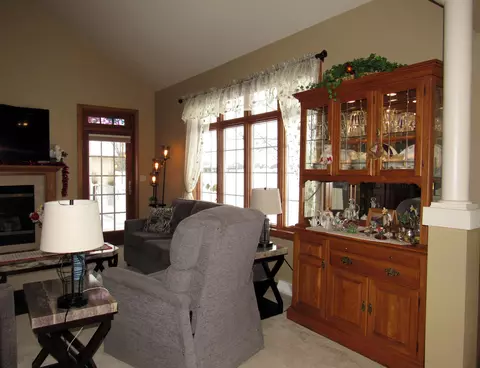 176 Golf Course Dr #12, Wrightstown, WI 54180 photo 38