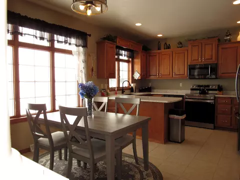 176 Golf Course Dr #12, Wrightstown, WI 54180 photo 14