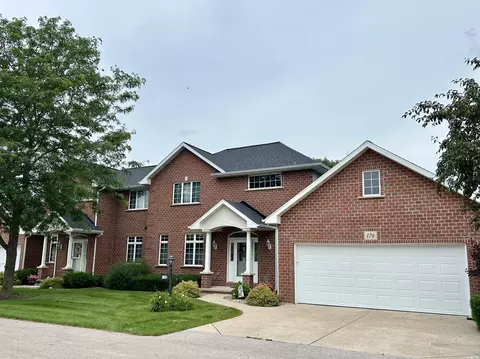 176 Golf Course Dr #12, Wrightstown, WI 54180 photo 13
