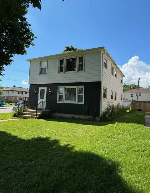 6801 W Florist St, Milwaukee, WI 53218
