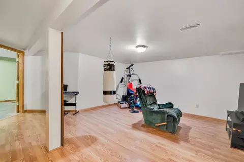 2940 N Bluemound Dr, Appleton, WI 54914 photo 18