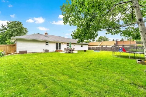 2940 N Bluemound Dr, Appleton, WI 54914 photo 25
