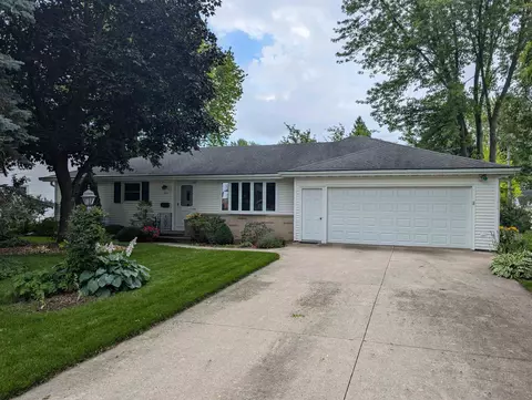 231 Berkeley St, Neenah, WI 54956