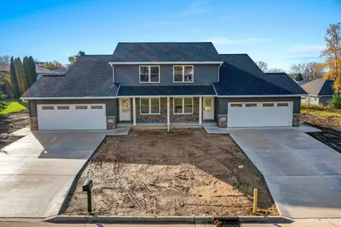 1645 Georgia St, Sturgeon Bay, WI 54235