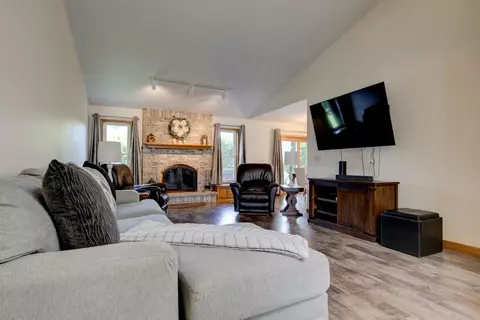 2316 W Twin Willows Dr, Appleton, WI 54914 photo 8