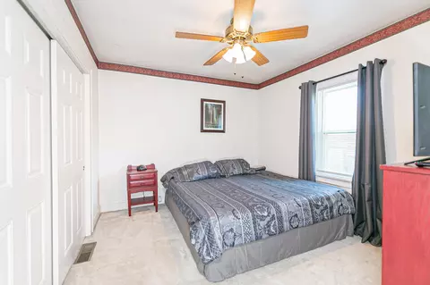 Bedroom - 111 E Marquette St, Appleton, WI 54911 photo 7 of 7